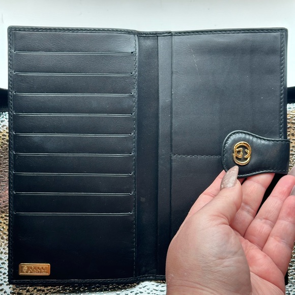 Vintage Gucci double flap long wallet, 24 karat plate, emblem and buttons. EUC! - Picture 12 of 16